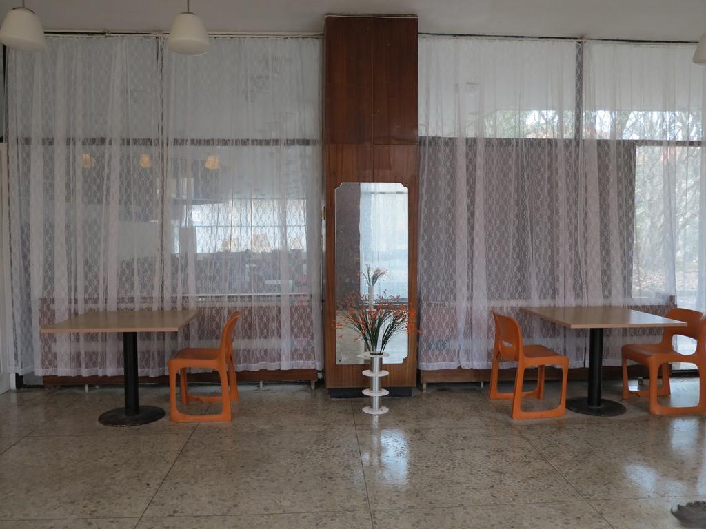 Hotel Tango โกลเดน แซนส์ ภายนอก รูปภาพ