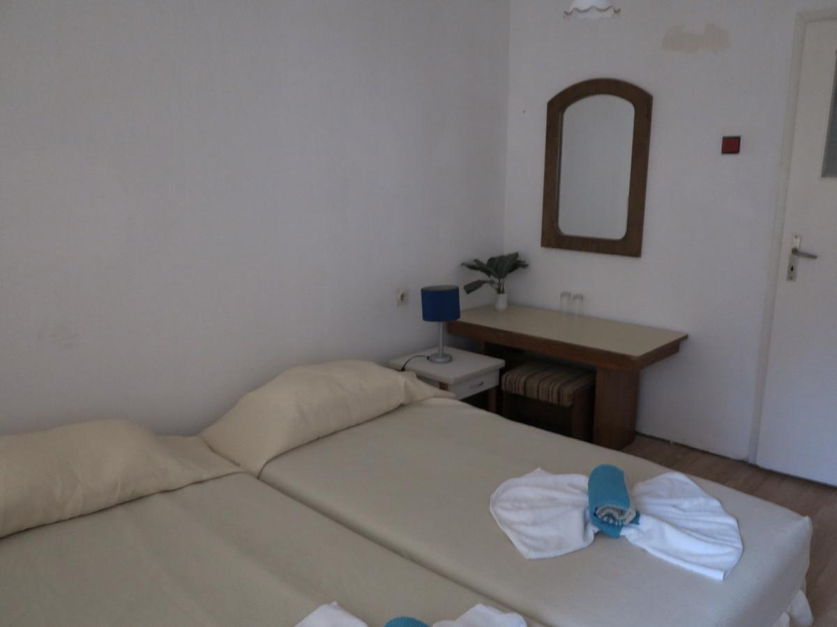 Hotel Tango โกลเดน แซนส์ ภายนอก รูปภาพ